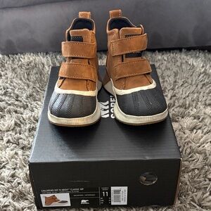 Sorel Youth Unisex Out N About Classic Waterproof Boots